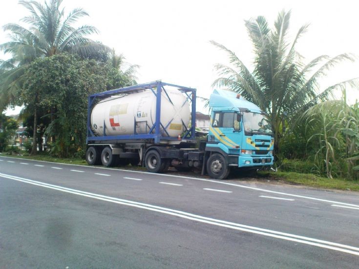 Ud nissan diesel malaysia #1