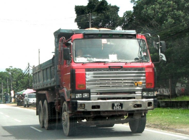 Nissan dump truck malaysia #5