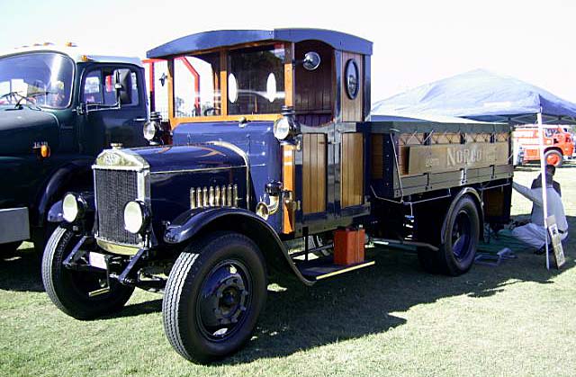 1927 Dennis Lorry