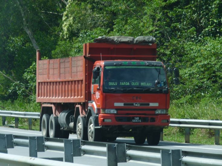 Malaysia nissan used dump truck #6