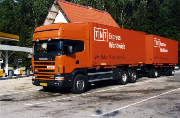 Tnt Lorry