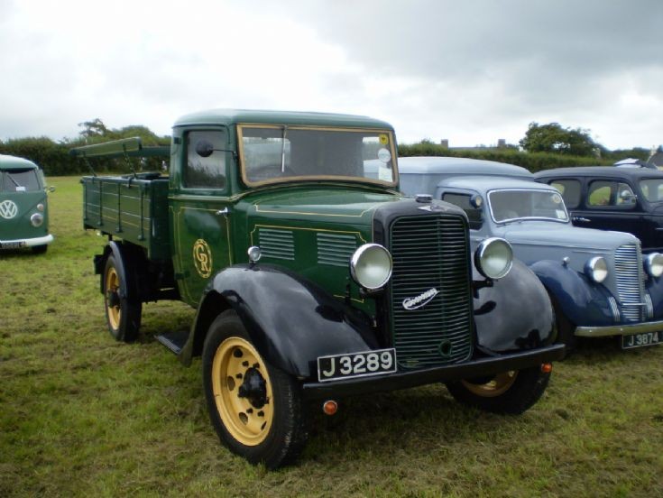 1940s Commer 3 ton truck
