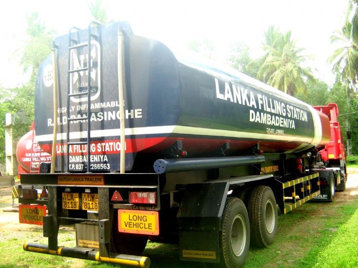 DAF CF 85.380 Prime Mover with 33,000 Litre Fuel Tank Trailer - Sri Lanka. (Rear View)