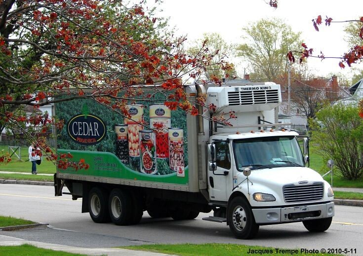 Colorful Freighliner from Cedar