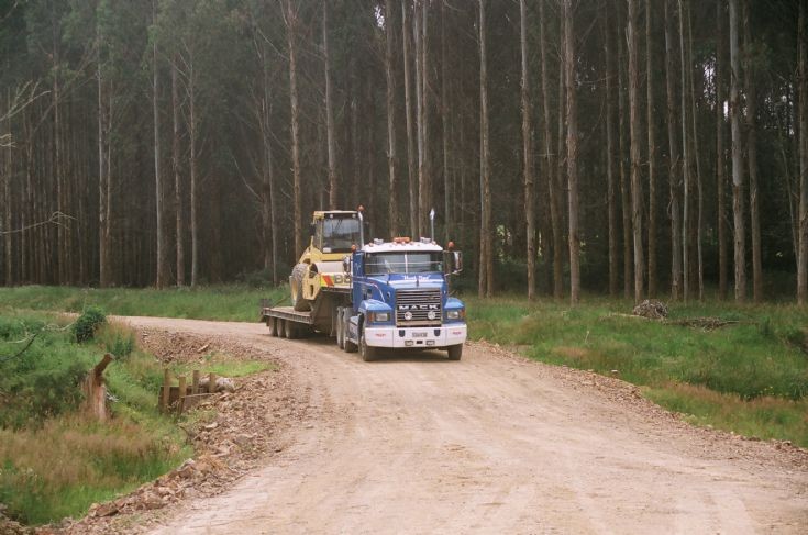 Noal MacIntyre Drainage Mack CH lowloader, Drumfern Forest near Dipton