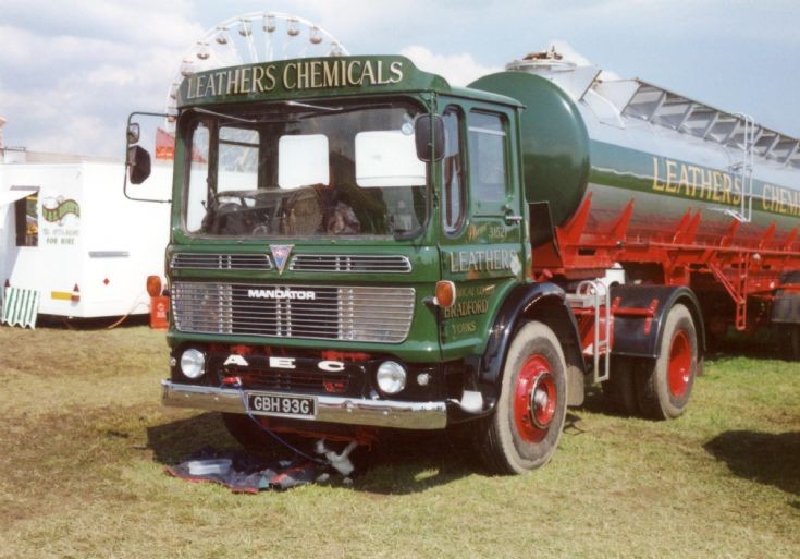 1969 AEC Mandator Tractor unit at Great Dorset Steam Fair in the early 1990's