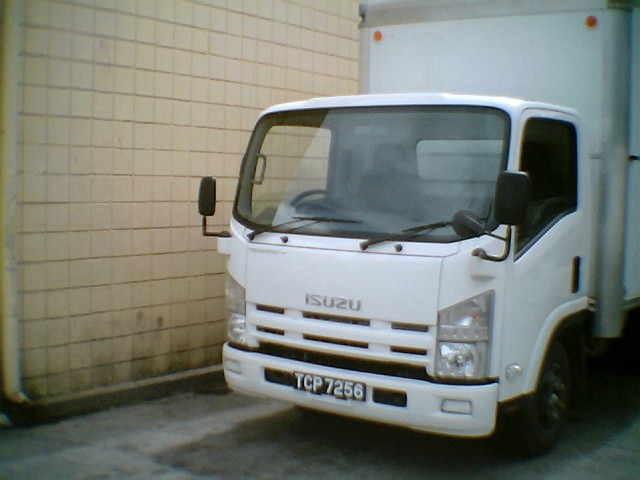 Isuzu Box Delivery Truck