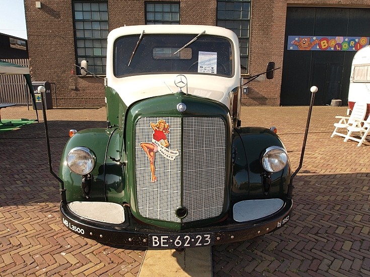1952 Mercedes-Benz L3500 registration BE-62-23 at 'Historisch Weekeind Den Helder', The Netherlands