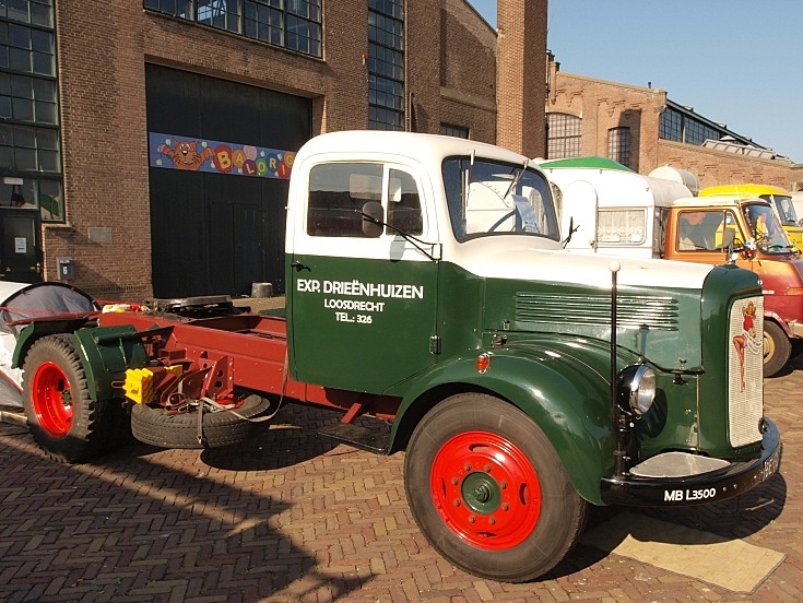 1952 Mercedes-Benz L3500 registration BE-62-23 at 'Historisch Weekeind Den Helder', The Netherlands