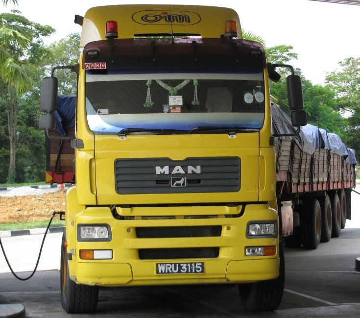 MAN TGA 33.400 (Pallet Marketing Sdn Bhd)