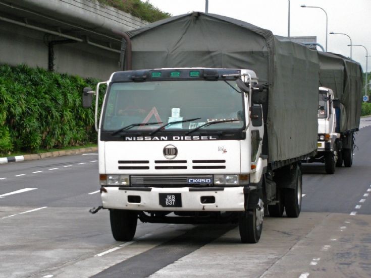 Nissan Diesel UD CK450 4x2
