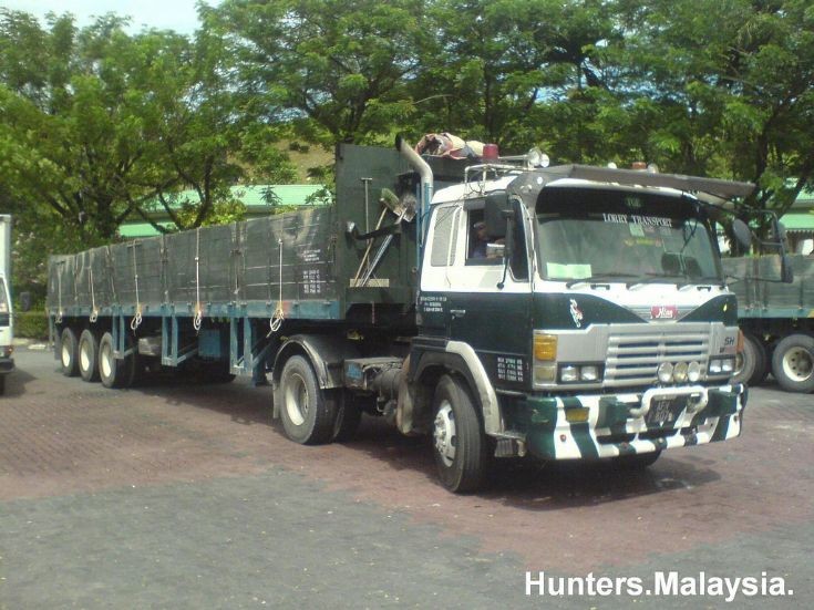 Hino TGE Lorry Transport, R&R Rawang, Selangor Darul Ehsan, Malaysia