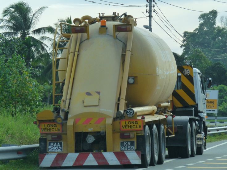 Nissan Diesel with Cement Tanker