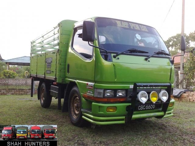 Mitsubishi Fuso Small Truck Terengganu Darul Iman, Malaysia
