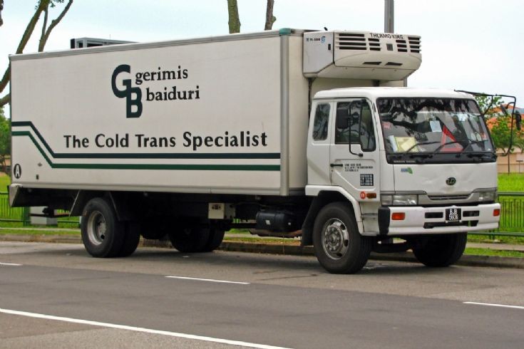 Gerimis Baiduri Nissan Diesel 