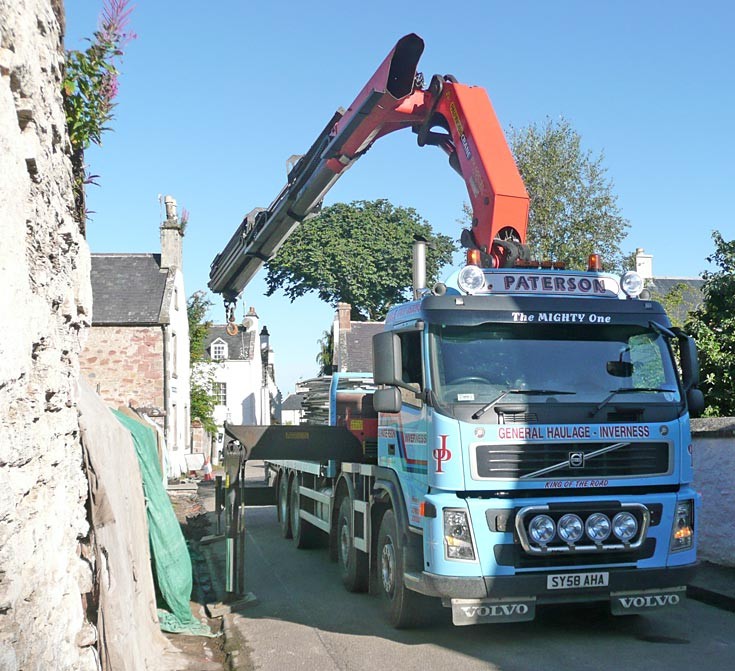 Paterson General Haulage, Inverness, Volvo - The Mighty One, King of the Road