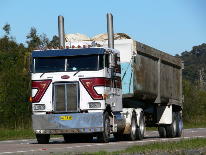 Truck Photos  Peterbilt Cabover