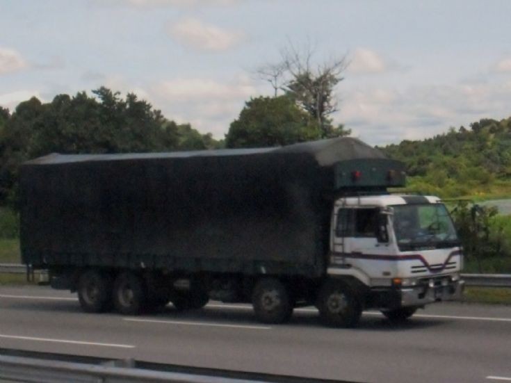 Nissan cargo truck malaysia #6