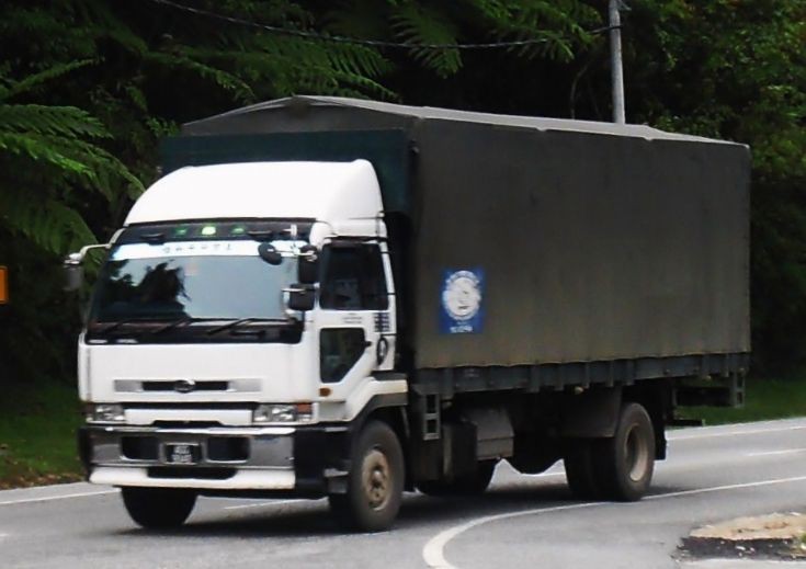 Nissan cargo truck malaysia #7
