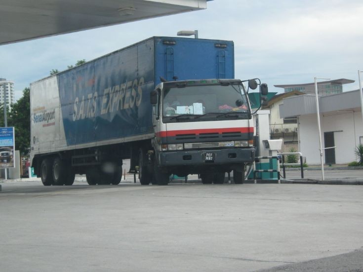 Nissan diesel truck malaysia #2