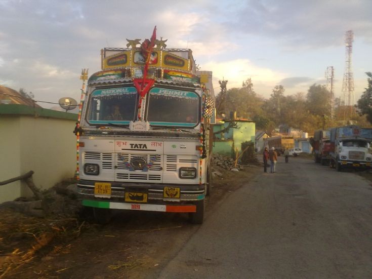dheeraj and anshul's truck.