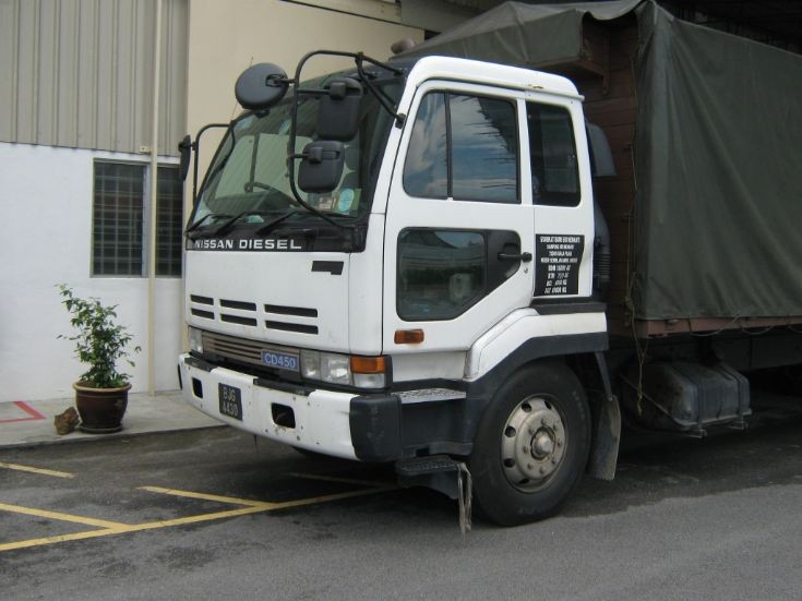 Big diesel japan nissan thumb #7