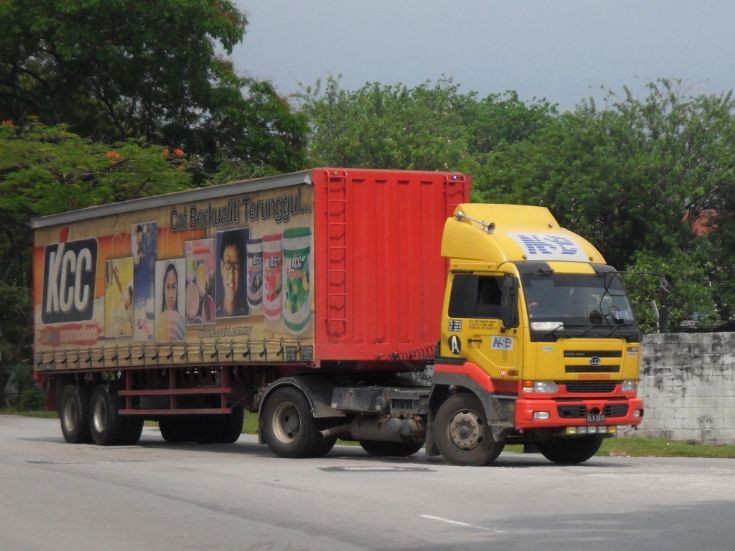 Nissan diesel lorry malaysia #1