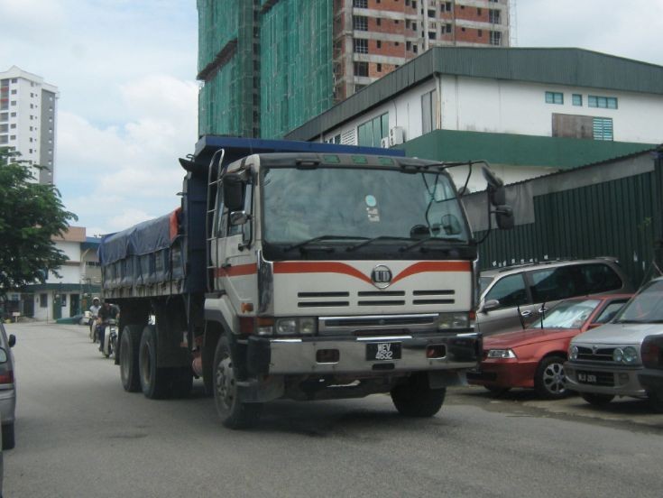 Nissan diesel truck malaysia #10