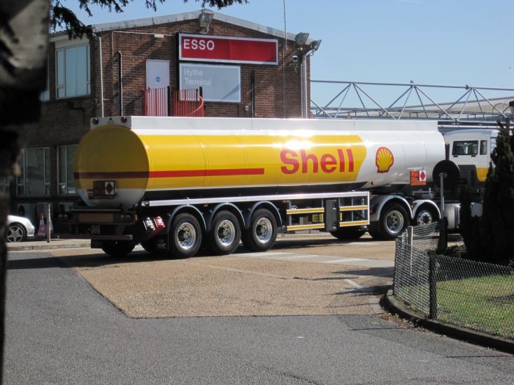 MAN TGS Shell Tanker